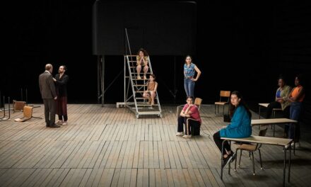 Avignon 2019: “The Rest Will Be Familiar to You from Cinema” as Told by the Chorus from the Banlieu